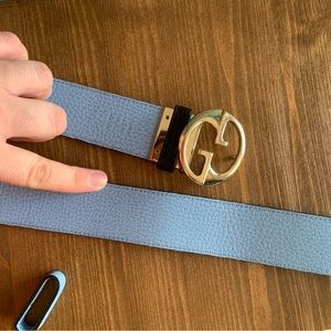 Gucci double sided belt black and light blue